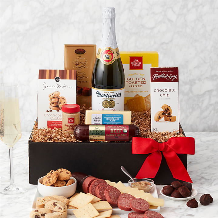 product image for Sparking Cider & Snacks Gift Box