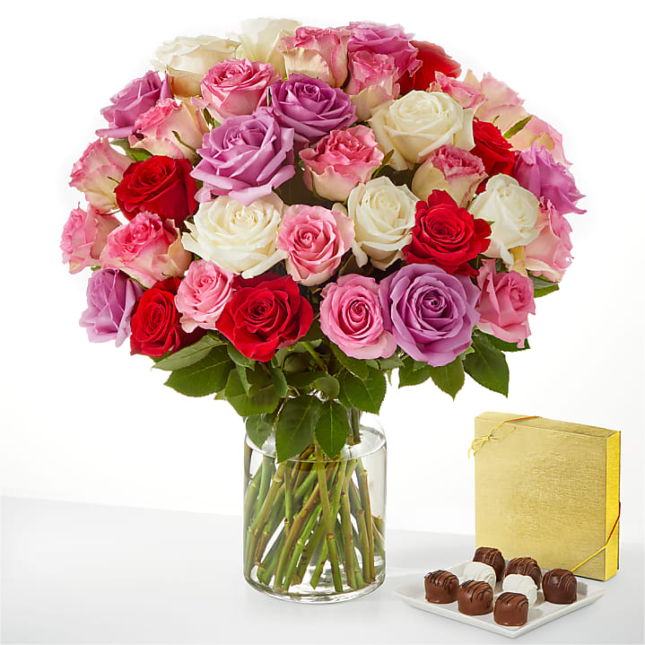 product image for Full Heart Rose Bouquet and Chocolate Bundle